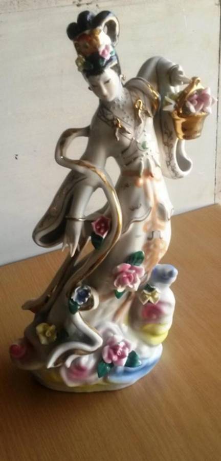 vintage large chinese porcelain lady figurine