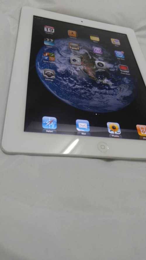 Apple iPad 2 MC984LL/A Tablet (64GB, Wifi - White)