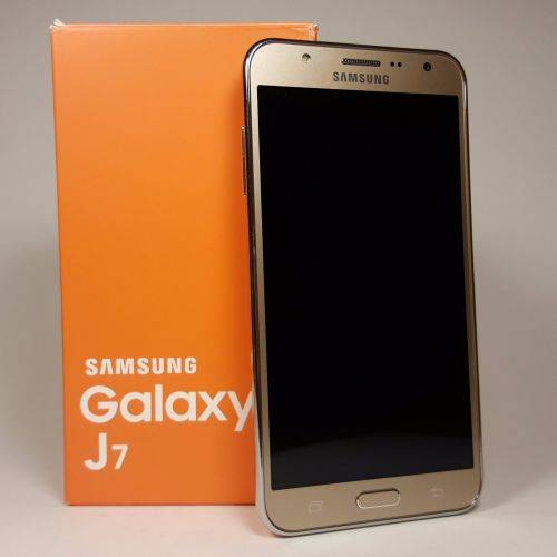 SAMSUNG GALAXY J7-GOLD* MOBILE *STUNNING MOBILE LIKE NEW* DUAL SIM ***READ DESCRIPTION