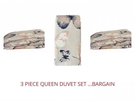 REDUCED!!!   3 PC DUVET SET **STUNNING AND SUPERB QUALITY ***WOOOW BARGAIN QUEEN SIZE