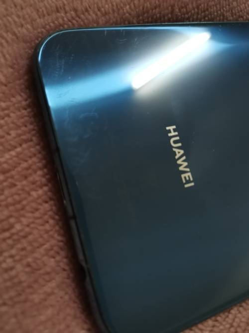 HUAWEI MATE 20 LITE EXCELLENT WORKING CONDITION *WITH BOX**MOBILE *LTE *WOW**BARGAIN