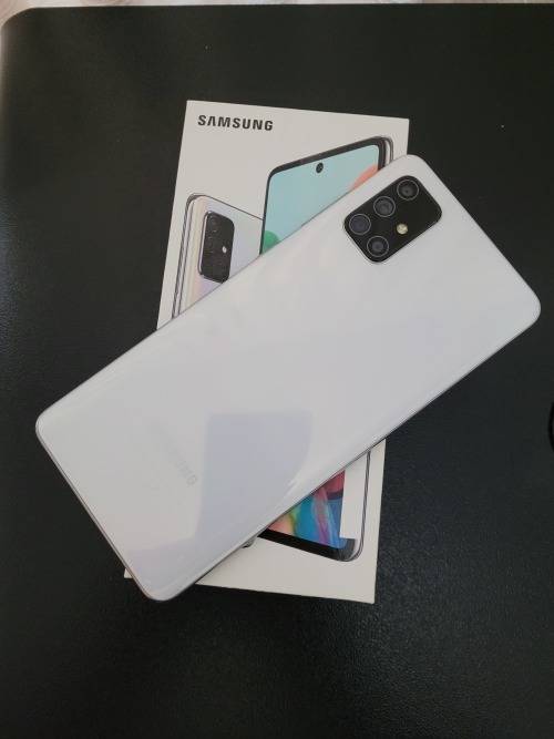Samsung A71