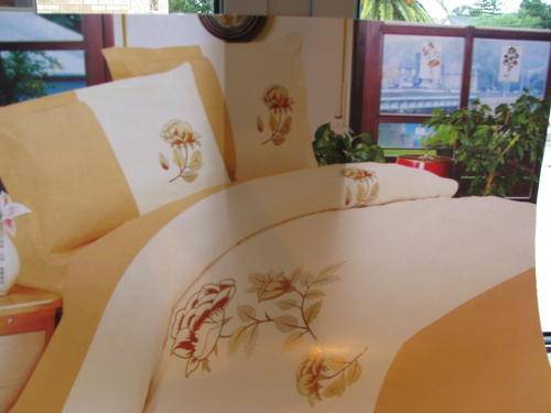 6 PCE DUVET SET - QUEEN SIZE