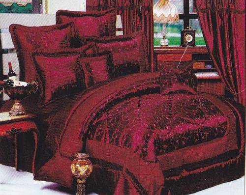 8 PCE ELEGANT QUILTED COMFORTER SET - DOUBLE / QUEEN SIZE