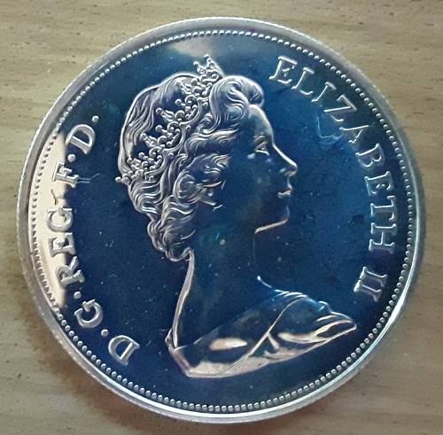 BRITISH 1972 PROOF STG. SILVER CROWN IN ROYAL MINT PRESENTATION BOX.