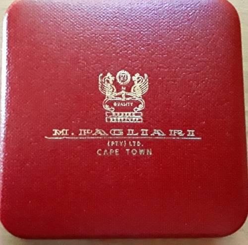 1981 CHARLES & DIANA`s WEDDING COMMEMORATIVE PROOF STG. SILVER MEDALLION IN RED PRESENTATION BOX.