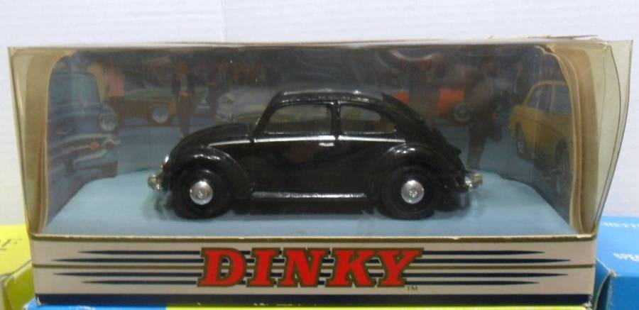 DINKY DY - 6  1951  VOLKSWAGEN [ BLACK VERSION ] MODEL IS MINT BUT BOX IS POOR.