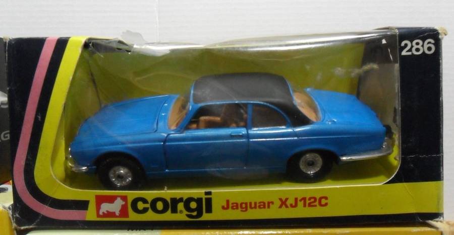 STUNNING CORGI 286 JAGUAR XJ12C ( MADE IN GT BRITAIN )  MINT WITH FAIR TO POOR ORIGINAL BOX