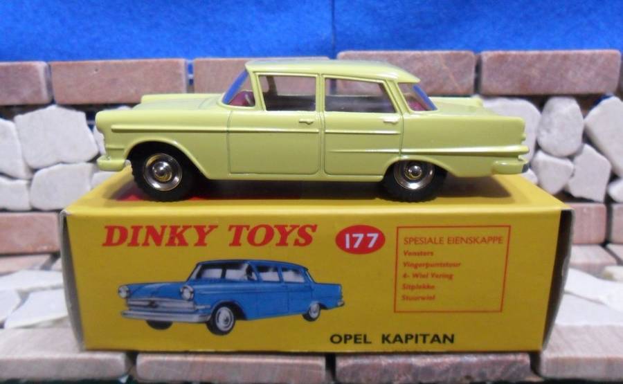 RARE STUNNING ATLAS DINKY NO 177  OPEL KAPITAN  ( YELLOW  VERSION ) MINT WITH THE ORIGINAL SA BOX.