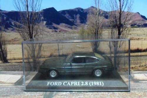 VERY RARE , ABSOLUTELY STUNNING  IXO / ALTAYA  1981  FORD CAPRI 2.8   -  MINT IN DISPLAY CASE