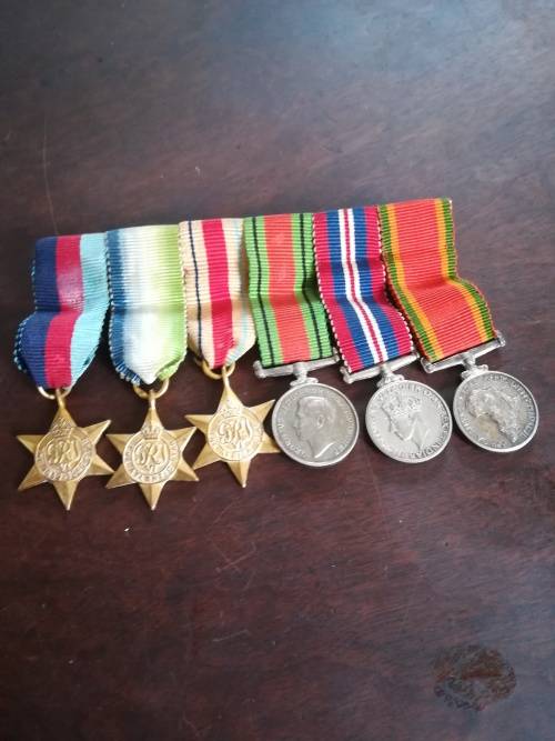 World War 2 Miniature Medal Set