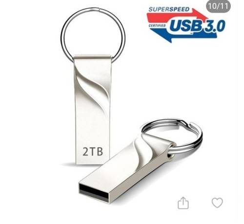 3.0 USB STICK 2TB 2 TERABYTES  CAPACITY WITH ITS HOLDER