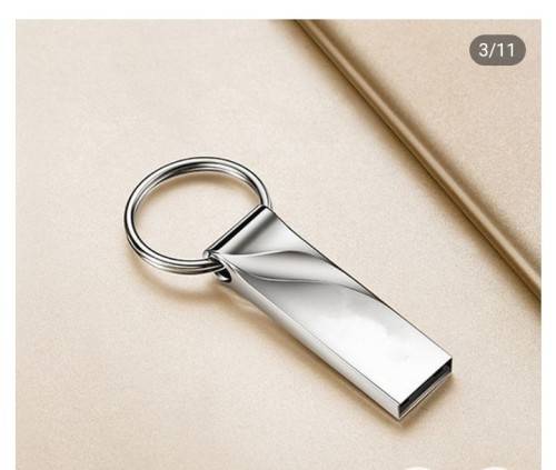 3.0 USB STICK 2TB 2 TERABYTES  CAPACITY WITH ITS HOLDER