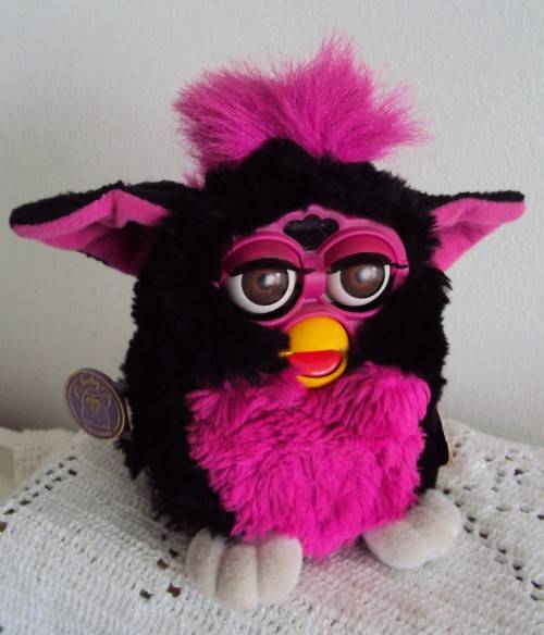 Furby 1999 orig Tiger, all labels intact, working.... a real chatterbox (batteries not included VGC