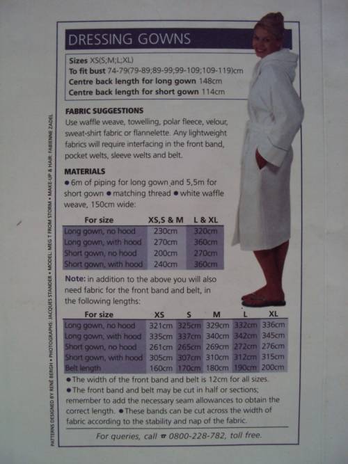 Women's Value Classics DRESSING GOWNS Sizes XS,S,M,L,XL strong trace off pattern