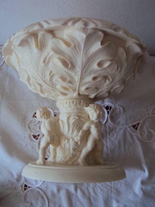 Italian style detailed Mini Bird Bath with cherubs and removable birds (resin) Vintage  19.5cm High