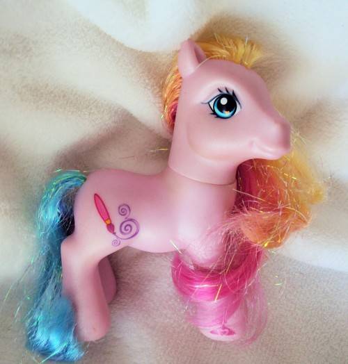 2007 Hasbro My Little Pony paintbrush logo Pink & yellow glitter hair,  pale pink body 12.5cm
