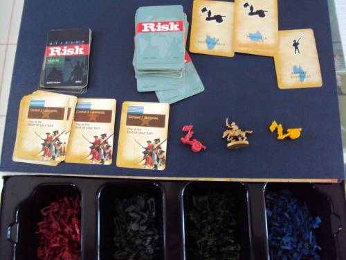 RISK The game of global domination 2-6 players  Ages 10+ Complete with Rules Hasbro Parker Bros Good