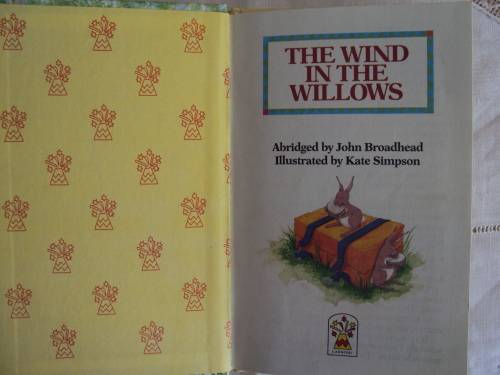 THE WIND IN THE WILLOWS VGC like new 80's Vintage hard cover firmly bound
