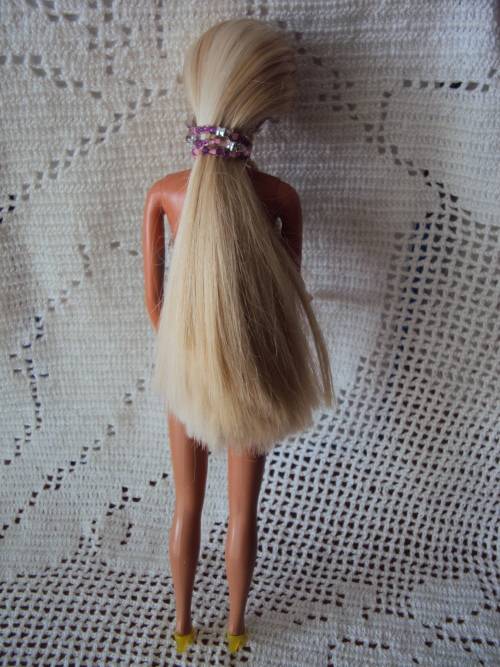 GORGEOUS VINTAGE BARBIE DOLL IN BIKINI WITH EXTRA GOLD TOP & SKIRT LONG SILKY SMOOTH HAIR
