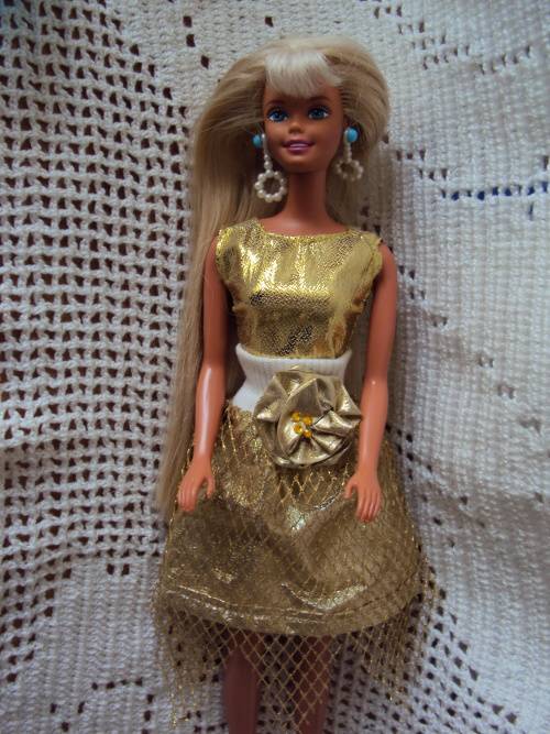 GORGEOUS VINTAGE BARBIE DOLL IN BIKINI WITH EXTRA GOLD TOP & SKIRT LONG SILKY SMOOTH HAIR