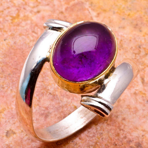 MARYKAY - STUNNING 2 CARATS NATURAL TWO TONE AMETHYST RING - CRAFTED IN INDIA