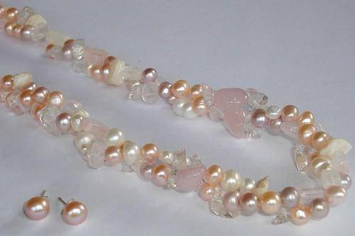 MARYKAY - LOVELY MULTI-COLOUR PINKS GENUINE FRESHWATER PEARL NECKLACE - FREE EARRINGS