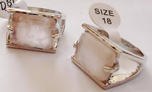 MARYKAY - JUST LOVELY - ROMANTIC LIGHT PINK ROSE QUARTZ COCKTAIL GEMSTONE RING 8