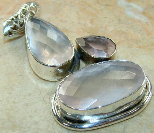 MARYKAY - UNIQUE FACETED 3 STONE ROSE QUARTZ .925 STERLING SILVER PENDANT