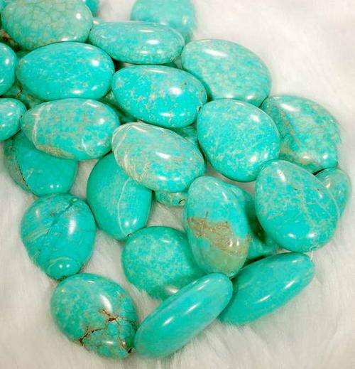 MARYKAY  - NATURAL BLUE TURQUOISE  GEMSTONE BEADS - IDEAL FOR CRAFTS/BEADING