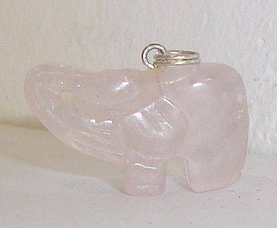 MARYKAY - BEAUTIFULLY CARVED ROSE QUARTZ ELEPHANT PENDANT /COLLECTABLE