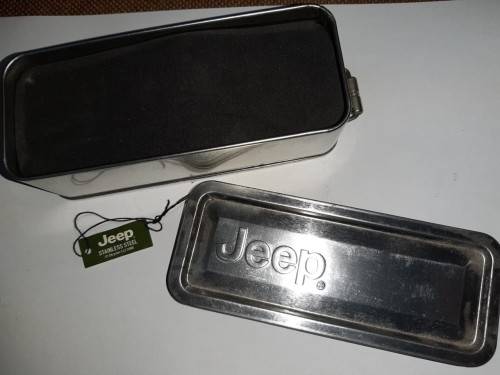 Jeep Old watch metal case and 2 others