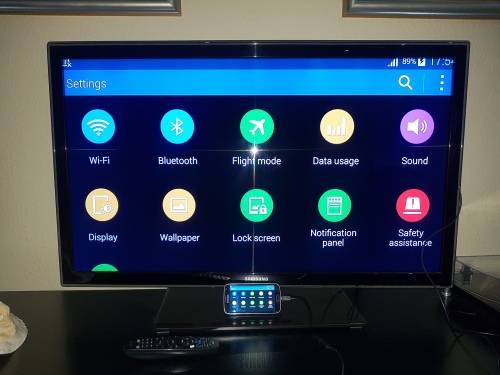 Samsung Galaxy KZoom K-Zoom with FREE extra battery kit & MHL HDMI TV able