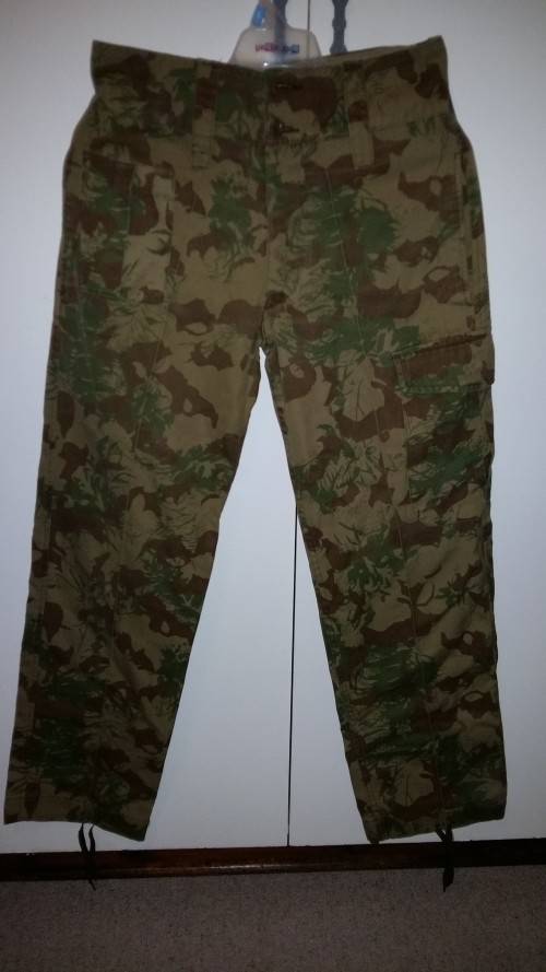 1980 issue SWA Koevoet camo shirt and trousers set (Auction 1)