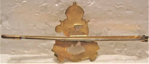 ROYAL NATAL CARBINEERS SWEEHEART BROOCH IN VERY GOOD CONDITION