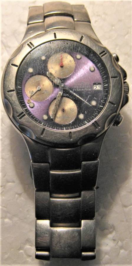 GUESS WATERPRO WATCH WITH ORIGINAL STRAP- UNTESTED