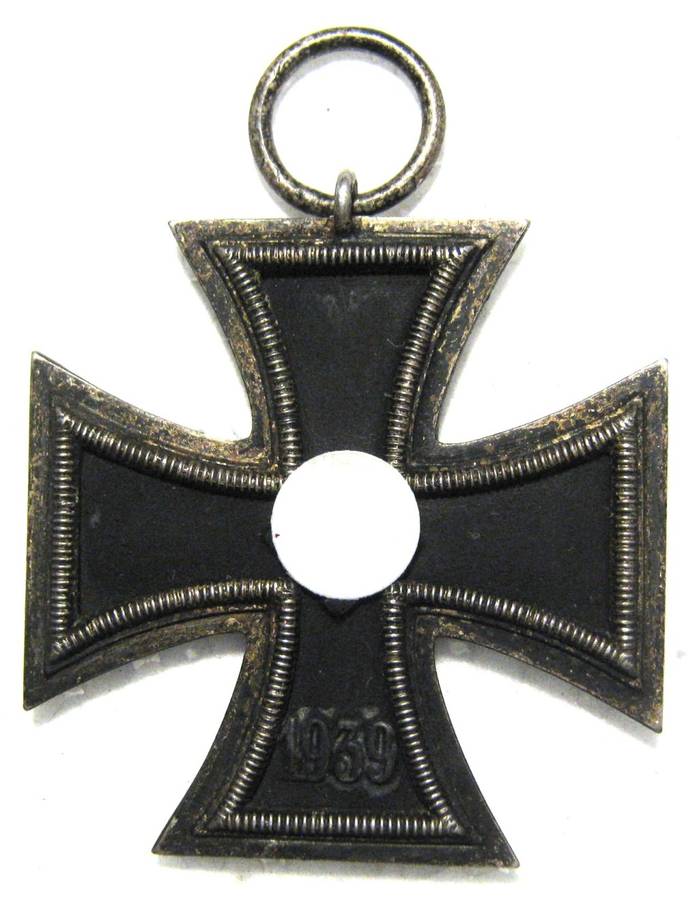 WW2, 55 MARKED IRON CROSS 2ND CLASS BY J.E. HAMMER & SOHNE WITH RIBBON IN VERY GOOD CONDITION