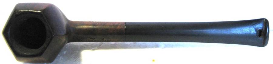 FRENCH DR BOSTON BRUYERS 6778 PIPE TOOTH HOLE IN STEM, 15 CM LONG, BOWL 3.5 CM HIGH, 3.2 CM WIDE