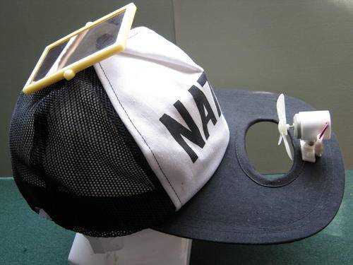 COLLECTABLE NATAL SUPPORTERS CAP WITH SOLAR GENERATED FAN - STILL WORKS!!!!!!!!!