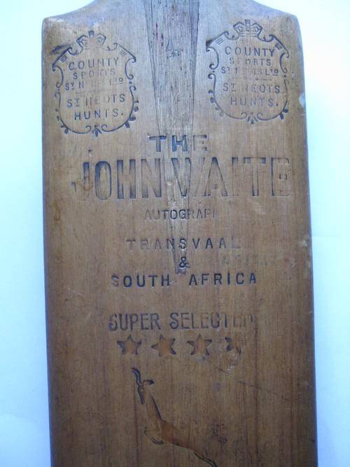 VERY COLLECTABLE "JOHN WAITE" CRICKET BAT - KEEPER/BATSMAN PLAYED IN 50 TESTS FROM 1951 - 1965