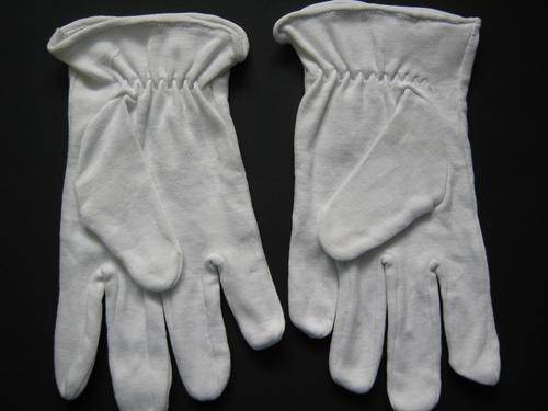 PAIR OF OLD COTTON PARADE GLOVES - SIZE 8  - Good condition