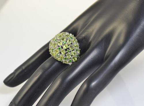 LARGE DOME SHAPE GENUINE PERIDOT &CHROME DIOPSIDE 925 SILVER RING SIZE 8