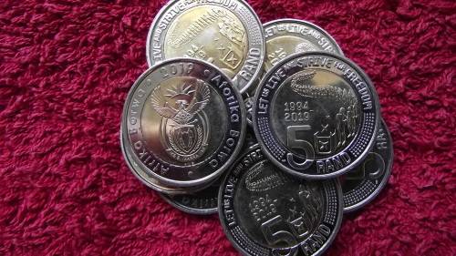 2019 SOUTH AFRICA : 25 YEARS FREEDOM R 5 COINS : UNC