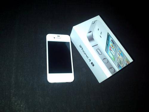 Apple iPhone 4S 32GB White