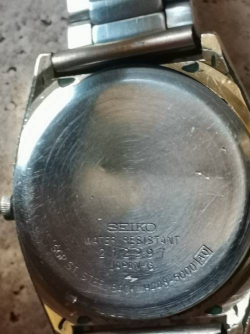 2 X MENS SEIKO WATCHES - WORKING BUT NEEDS TLC