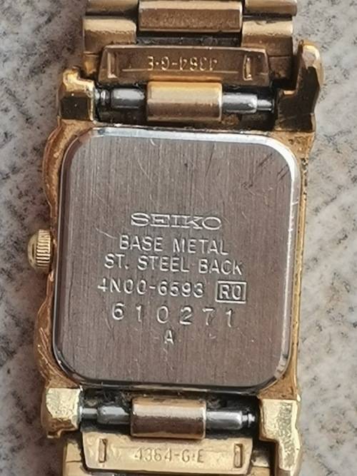 ELEGANT & EXOTIC LADIES SEIKO GOLD PLATED QUARTZ WATCH IN EXCELLENT WORKING CONDITION