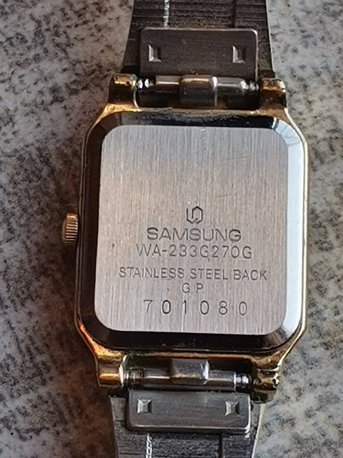 SAMSUNG GOLD PLATED SWISS WATCH IN EXCELLENT WORKING CONDITION