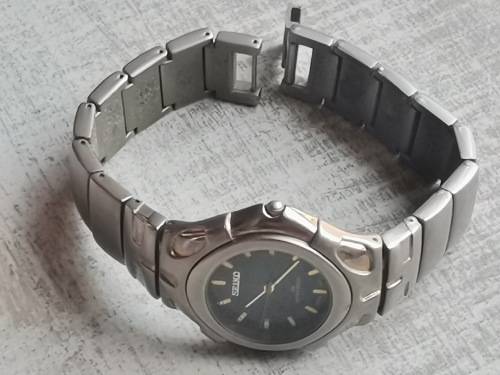 SEIKO MENS WATCH IN EXCELLENT WORKING CONDITION