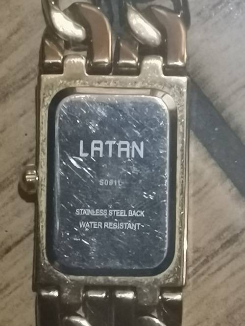 LADIES GOLD PLATED WATCH SET IN EXCELLENT WORKING CONDITION