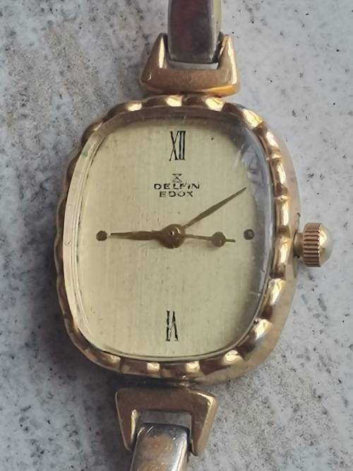 VINTAGE LADIES DELFIN EDOX GOLD PLATED QUARTZ WATCH IN EXCELLENT WORKING CONDITION
